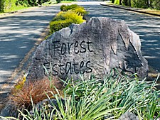 Forest Estates Homeowners Association Logo